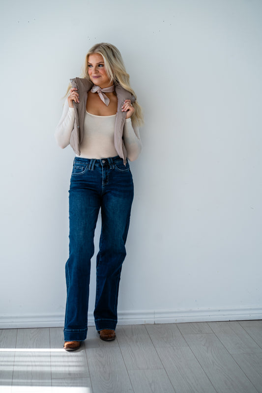 Haven Puffer Vest with Fastener / Adjustable Hem